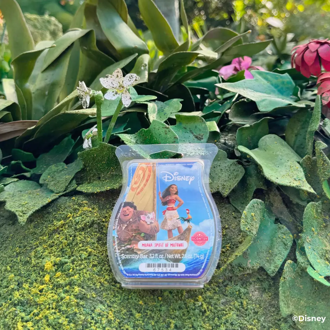 MT SS22 Moana HeiHei Pua ScentPak Bar R1