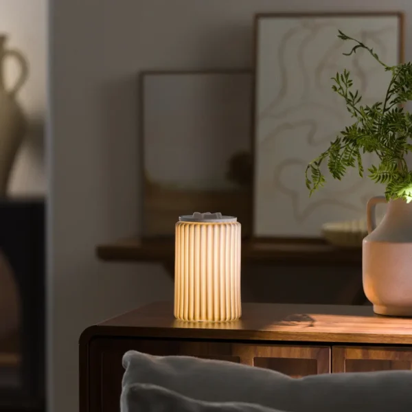 Fluted Glow Scentsy Warmer - Scentsy Inspire