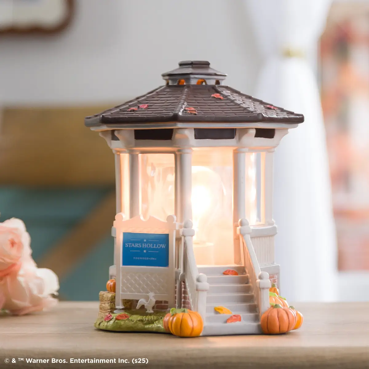 Scentsy Gilmore Girls™ Warmer Collection | Shop 10/6