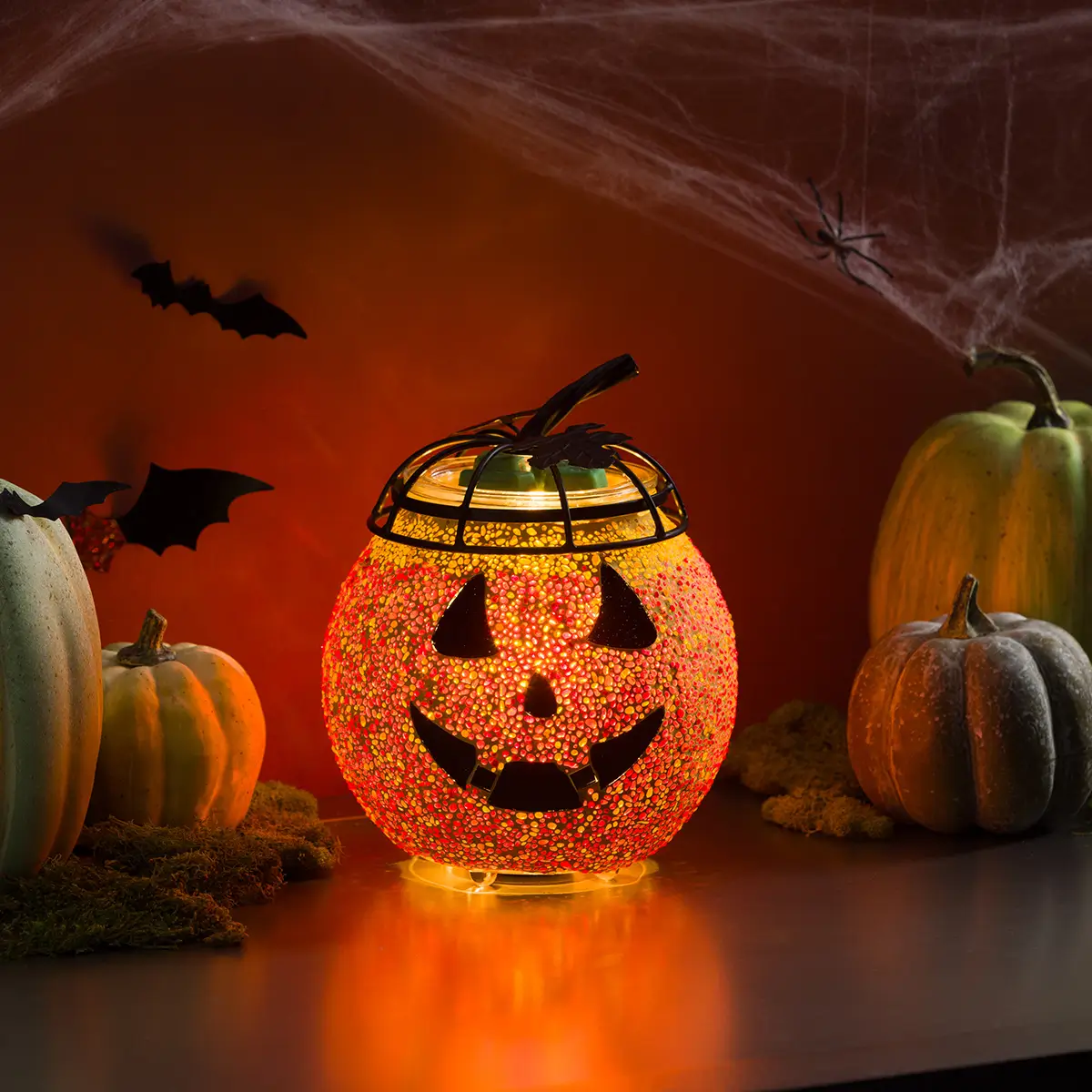 Gleaming Grin Jack-o’-lantern Scentsy Warmer