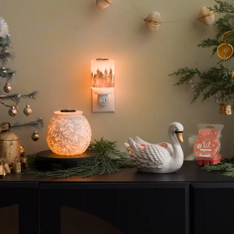 Scentsy All is Calm Holiday Special Collection | Shop 10/20