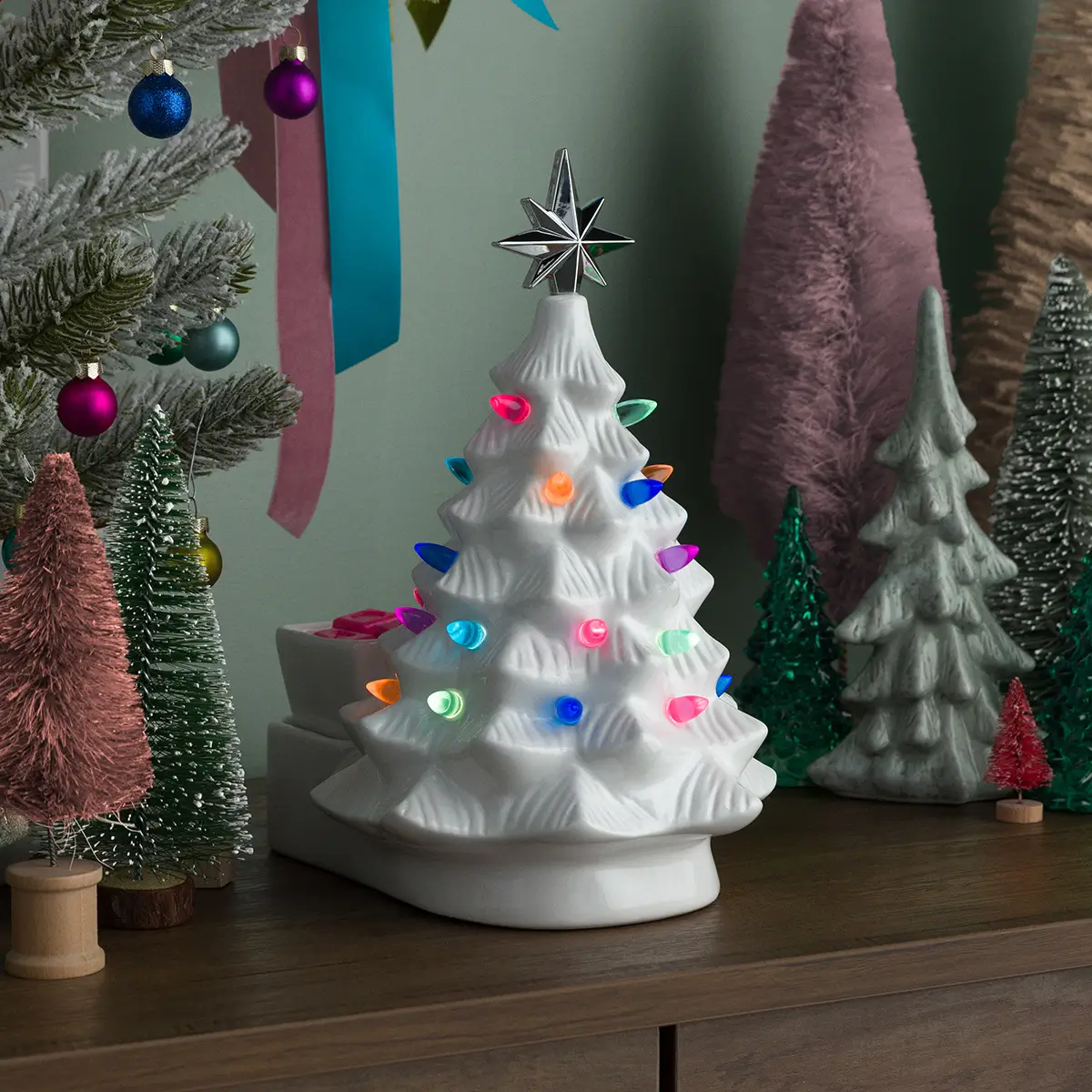 Scentsy 2025 Merry & Bright Holiday Special Collection | Shop 10/27