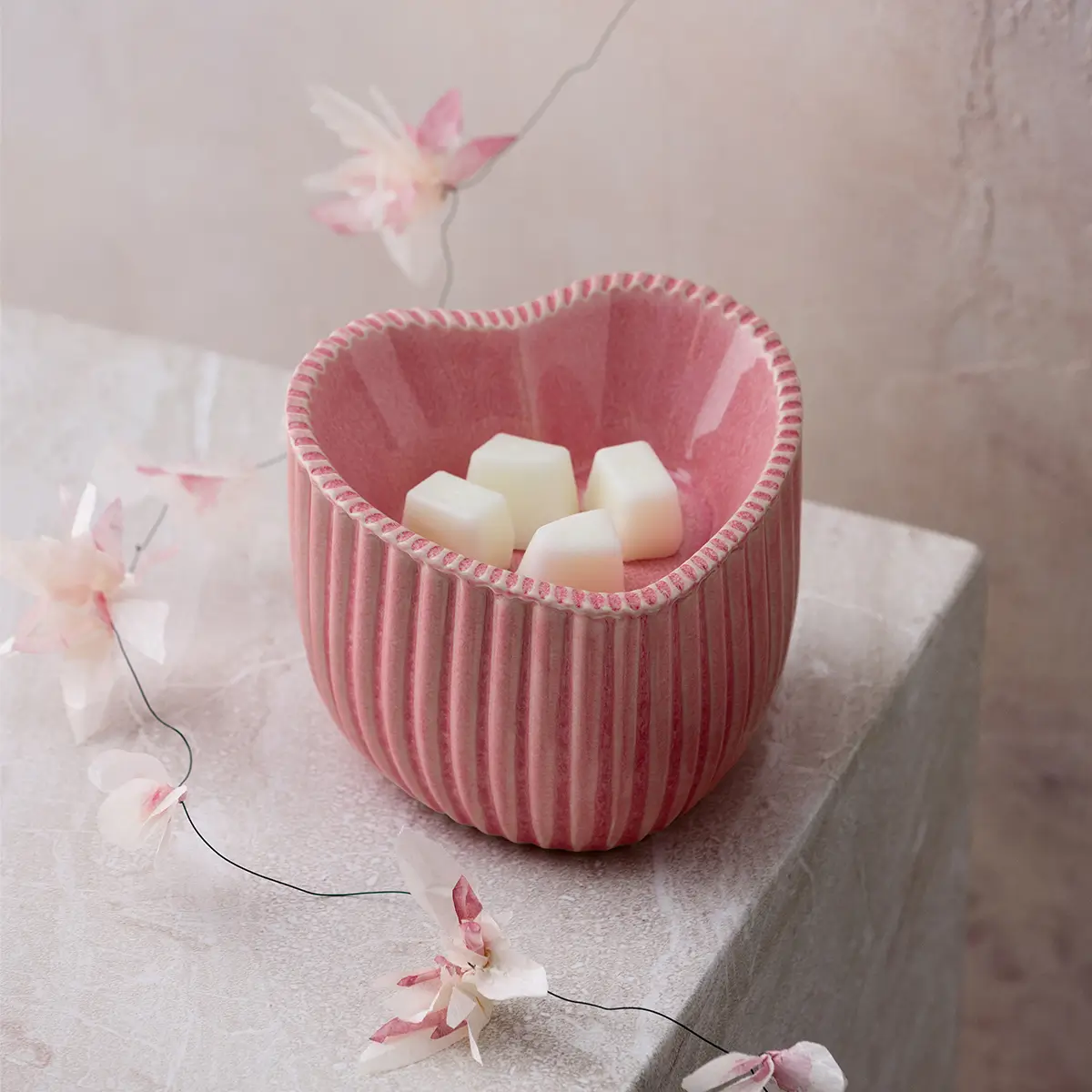 Heart Of Hope Scentsy Warmer: Supporting The Fight Against Heart Disease 2026 Heart of Hope Scentsy Warmer: Supporting the Fight Against Heart Disease 2026