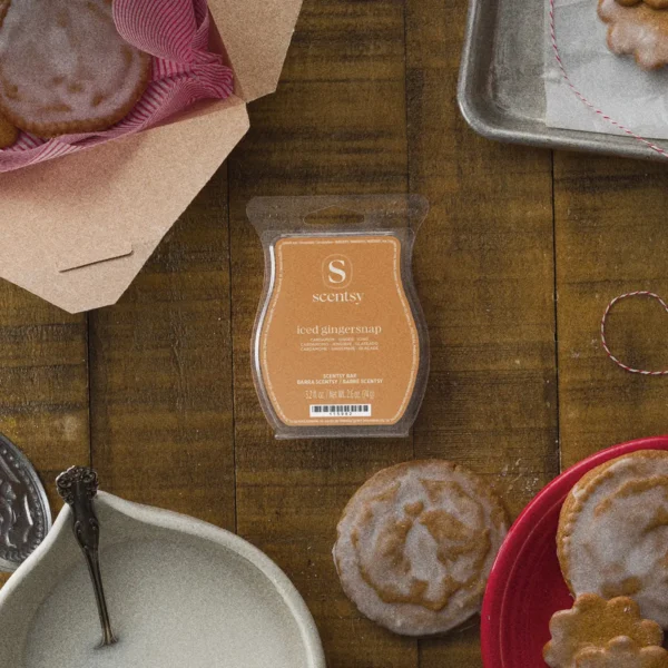 1200X1200-2026-Octoberedit-Gingerbread-Icedgingersnapbar-R13 Iced Gingersnap Scentsy Wax Bar
