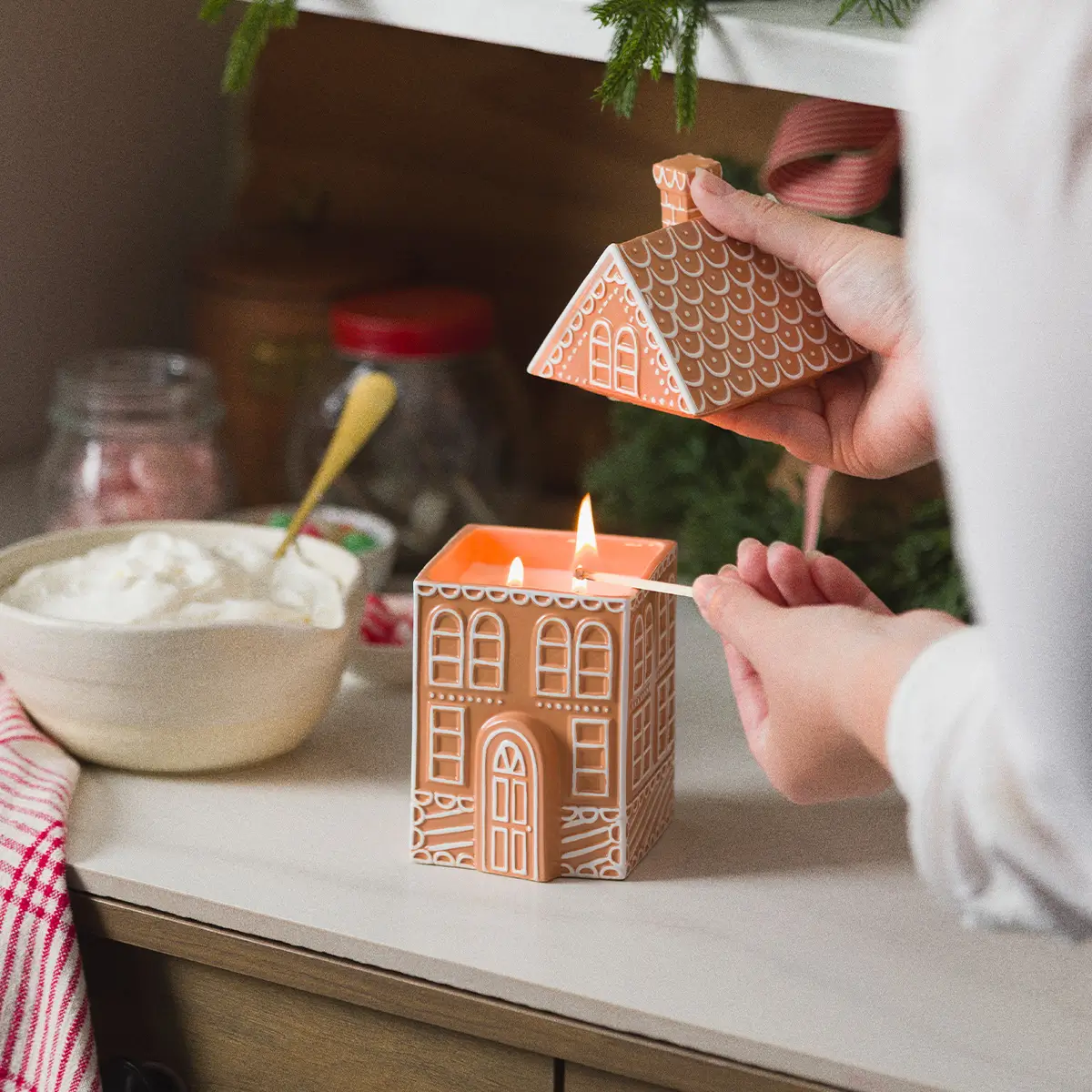 Scentsy October 2026 Edit: Gingerbread Collection, Warmer &Amp; Scent Of The Month Scentsy October 2026 Edit: Gingerbread Collection, Warmer & Scent of the Month