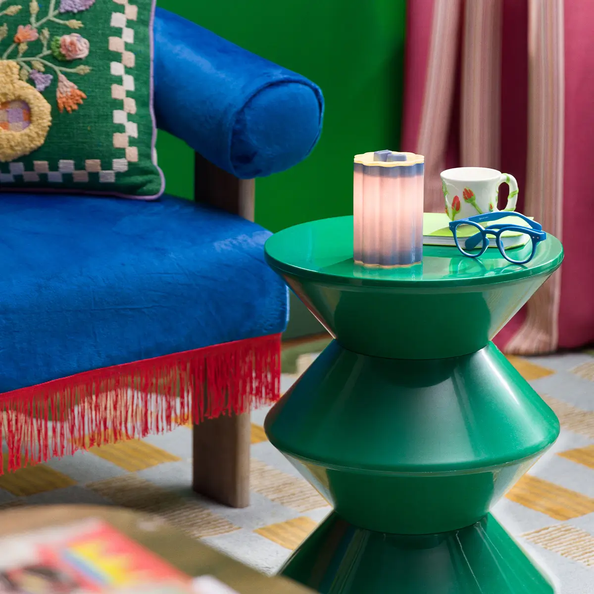 1200X1200-Bloomiecollectionlto-Bloomiewarmerblue-2025-01-Glow-R1 Bloomie Blue Scentsy Warmer