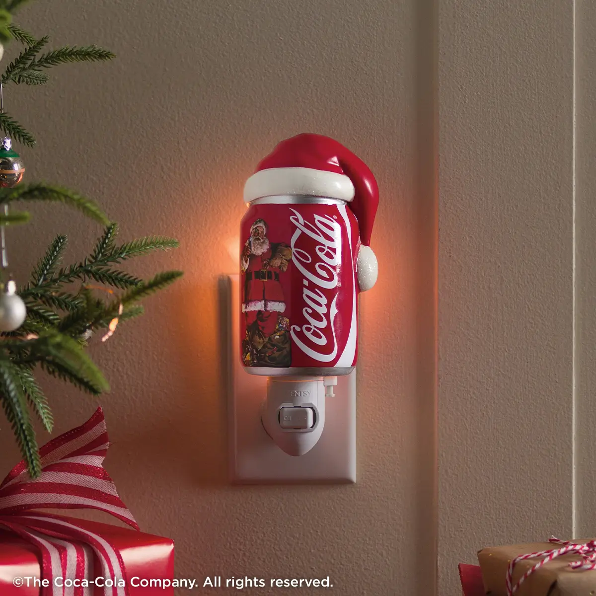 1200X1200-Cocacola-Miniwarmer-Sparklingholidays-R1-2026 Coca-Cola: Sparkling Holiday Mini Scentsy Warmer