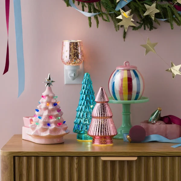 1200X1200-Home-Group-Pinkchristmas-R1-2026 Frosted Flurry Scentsy Mini Warmer - Holiday 2026