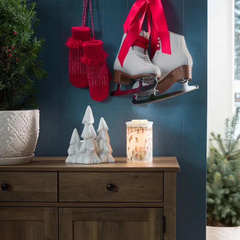 Scentsy December 2026 Edit: Snowed In Collection, Warmer & Scent of the Month