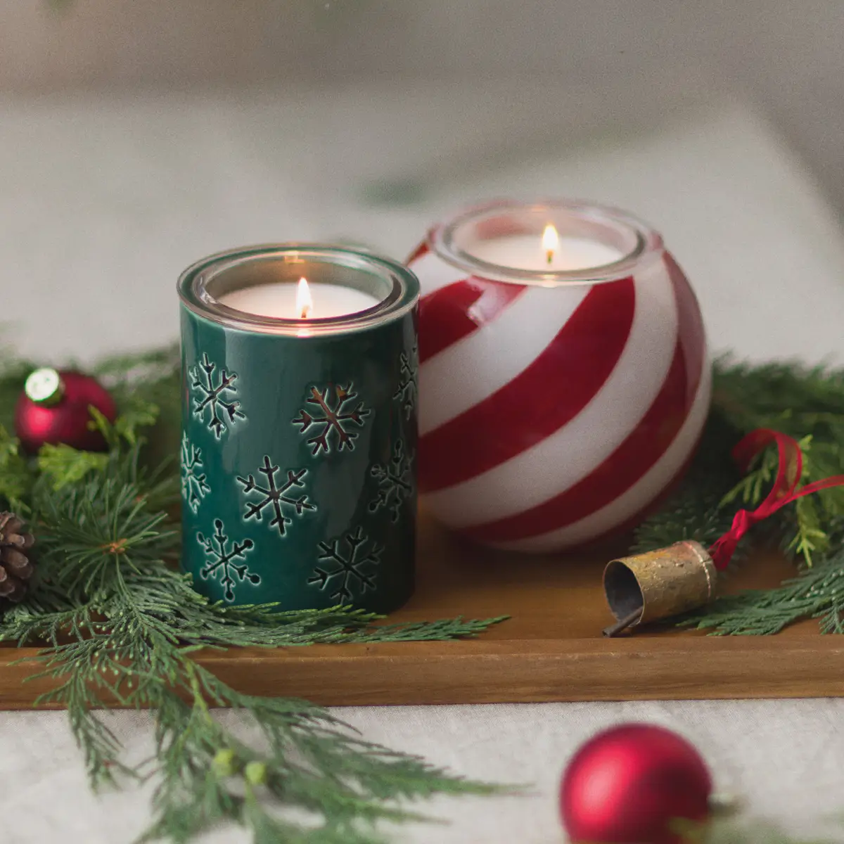 1200X1200-Scent-Candleholder-Alpinesnowflake-Candycaneswirl-R12-2026 Alpine Snowflake Scentsy Candle Insert Holder - Holiday 2026