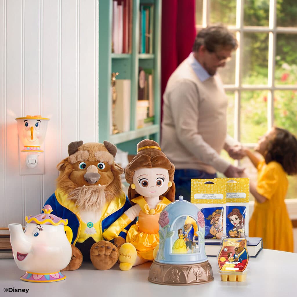 Beauty & The Beast 2024 Scentsy Collection Mrs. Potts, Chip