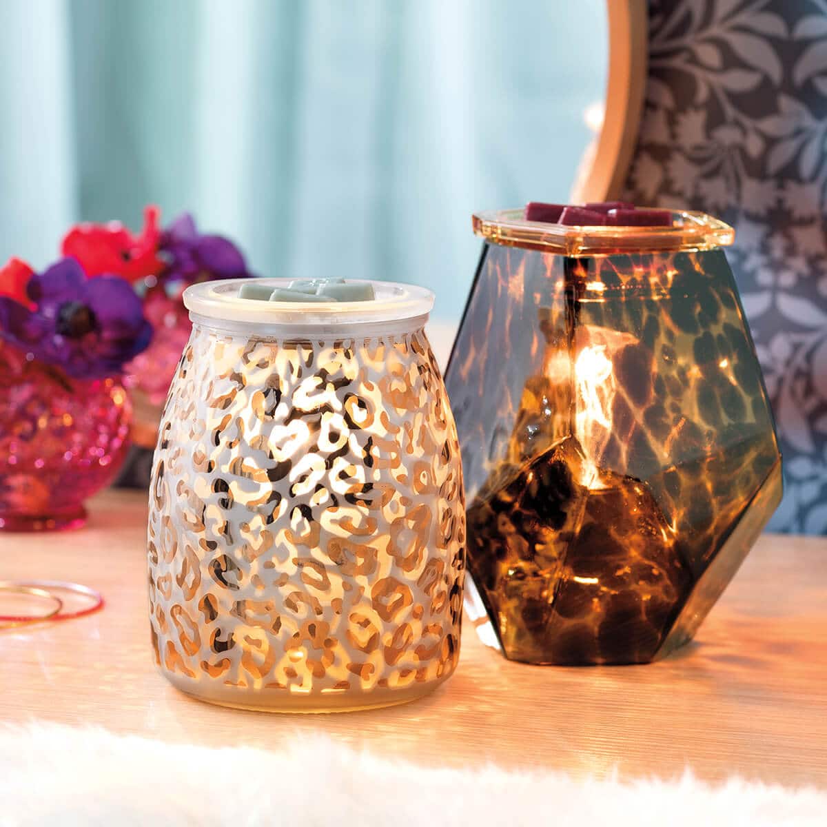 1200x1200 SS23 Home Warmer Savanna TigerJasper R123