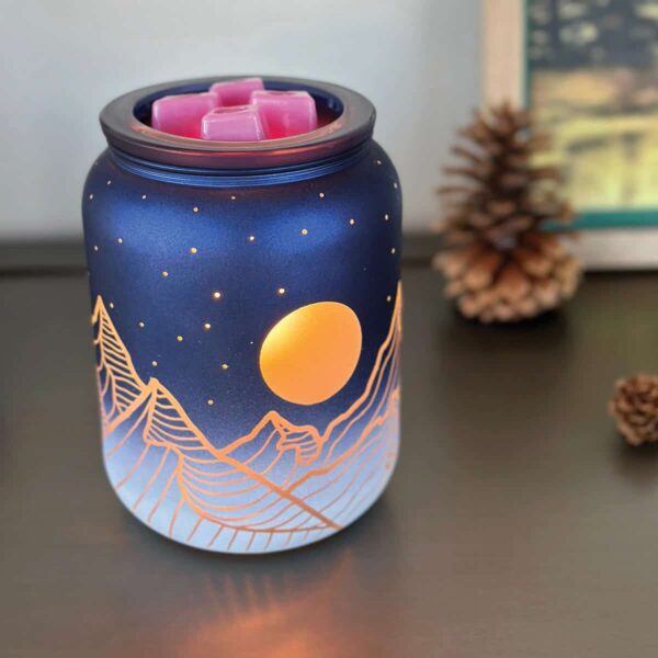 Mountain Sky Scentsy Warmer | August 2023