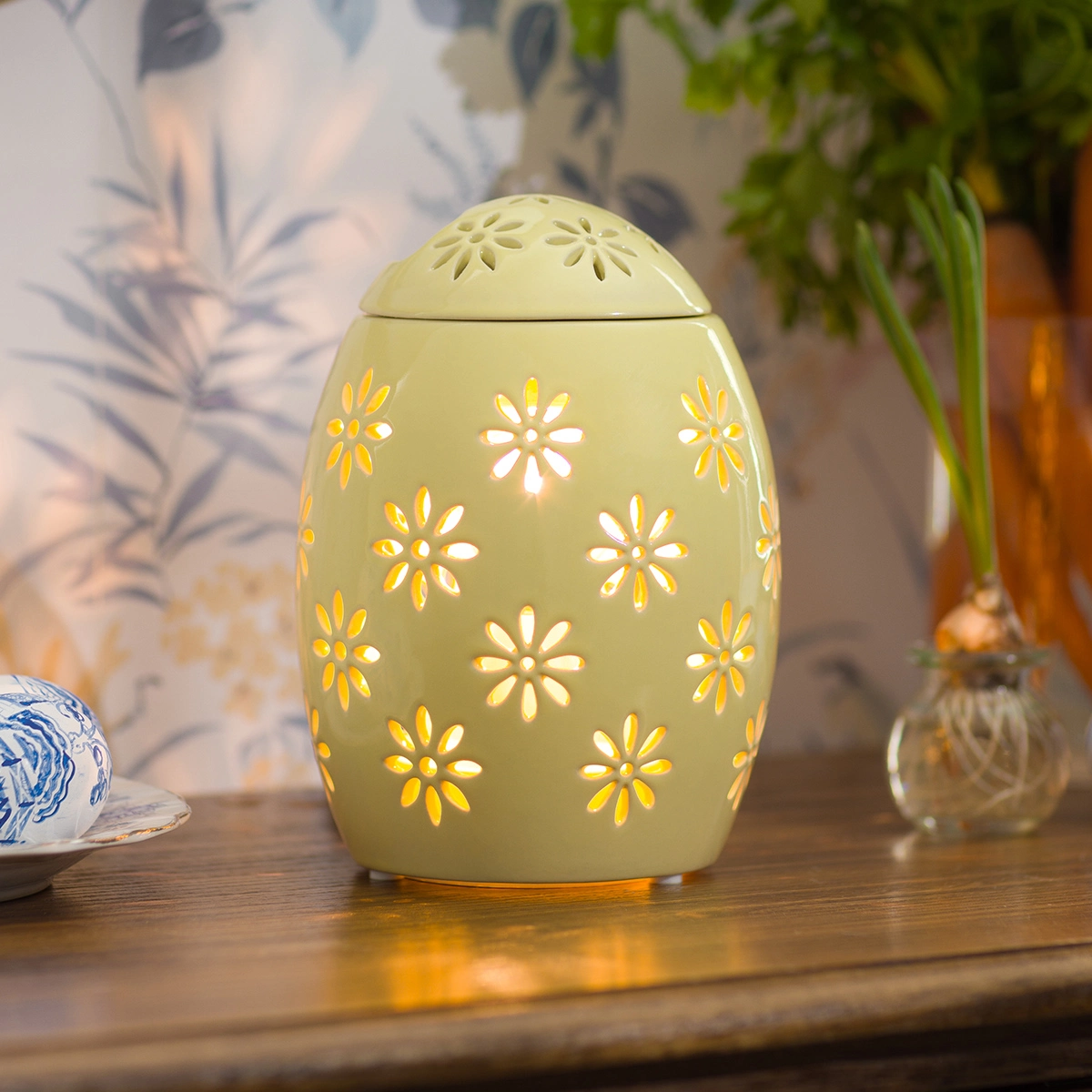 Scentsy 2026 Easter Home Decor & Fragrance Collection