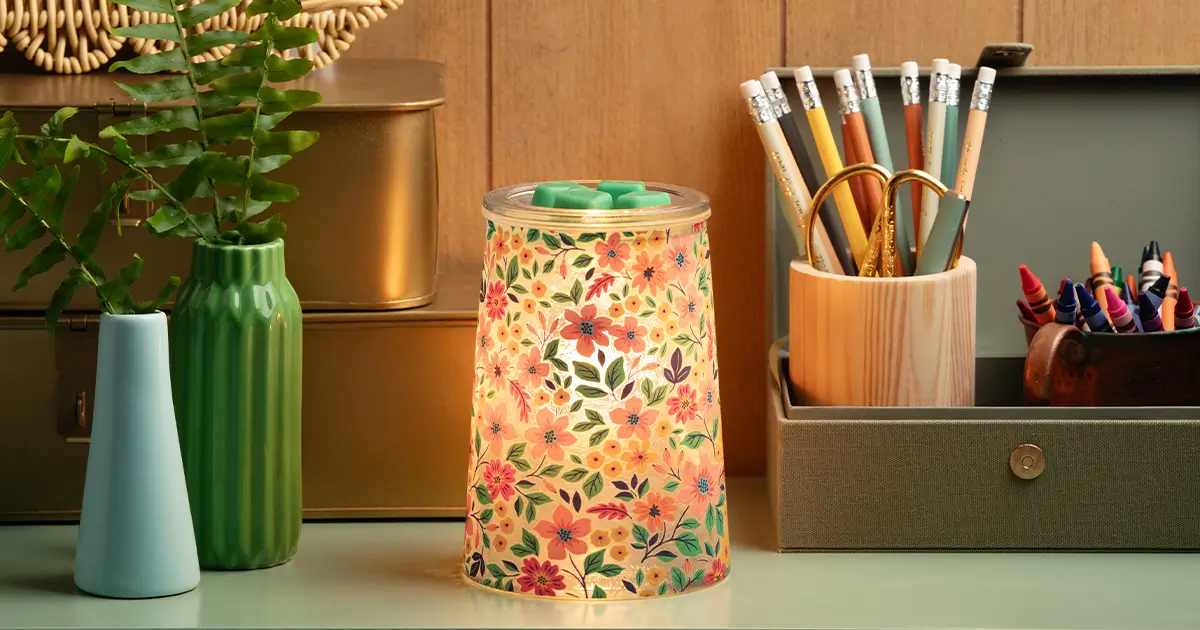 Scentsy 2025 End of Season Summer Catalog Sale | Shop Now