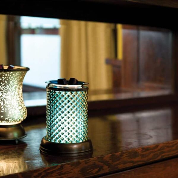 BLUE DIAMOND SHADE SCENTSY WARMER