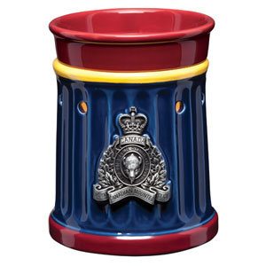 ROYAL CANADIAN MOUNTED POLICE SCENTSY WARMER CLOSEOUT/SALE