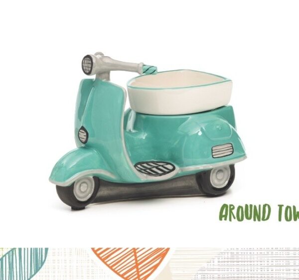AROUND TOWN RETRO SCOOTER SCENTSY WARMER