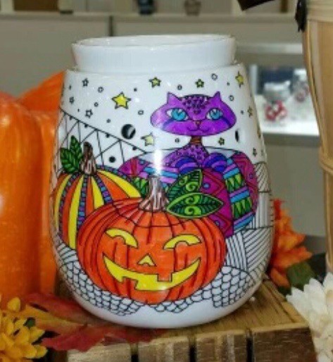 SCENTSY TRICK OR TREAT COLORING WARMER HALLOWEEN 2016