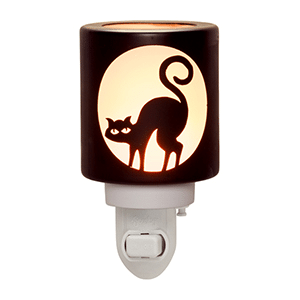 SUPERSTITION CAT SCENTSY NIGHTLIGHT