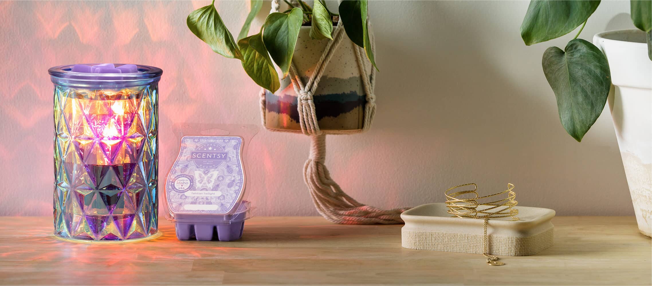 Scentsy July 2023 Warmer &Amp; Scent Of The Month | Prismatic Scentsy Warmer + Tahitian Twilight 2276x1000 SS23 SWOTM Prismatic TahitianTwilight July 2023 R1