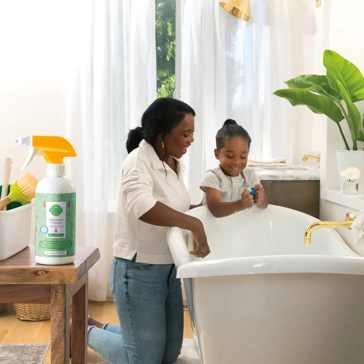 Banana Leaf & Bamboo Scentsy Bathroom Cleaner