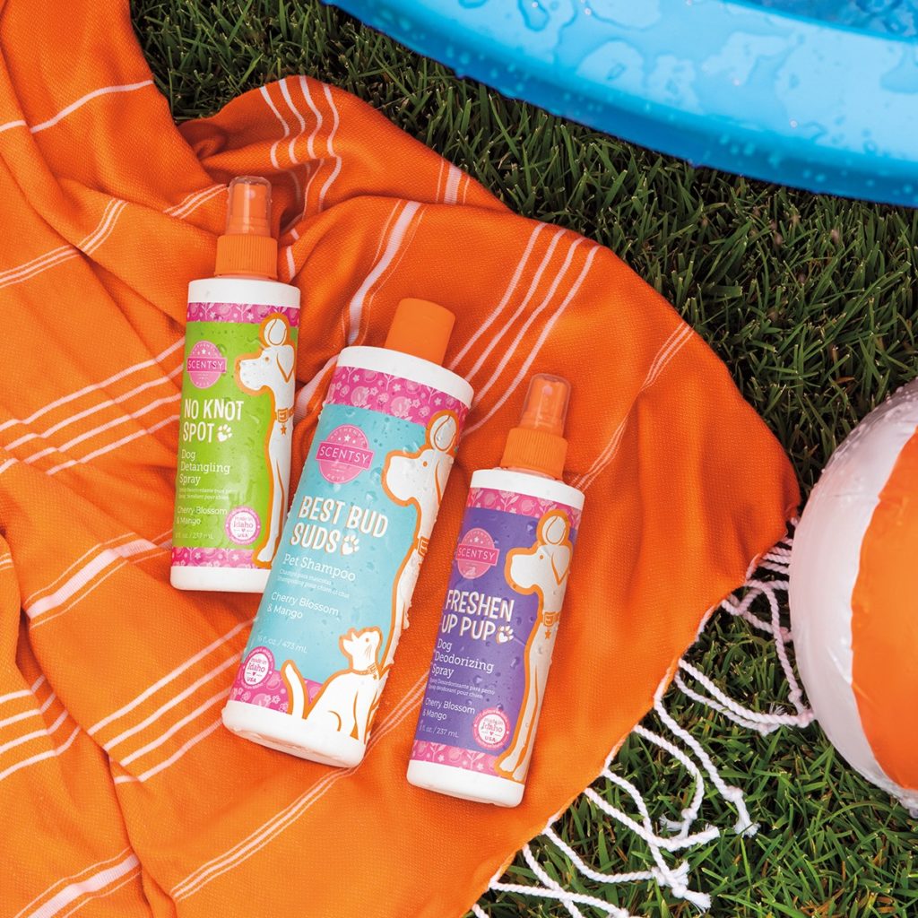 Cherry Blossom & Mango Scentsy Dog Detangler