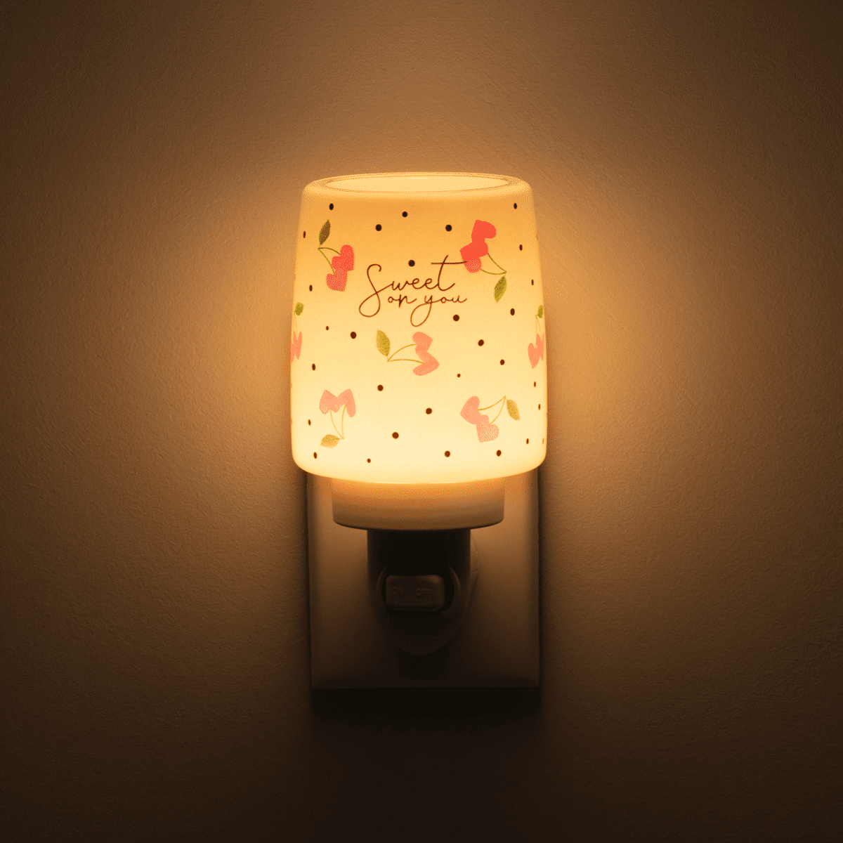 Cherry Picked Mini Scentsy Warmer | Valentine's Day 2024