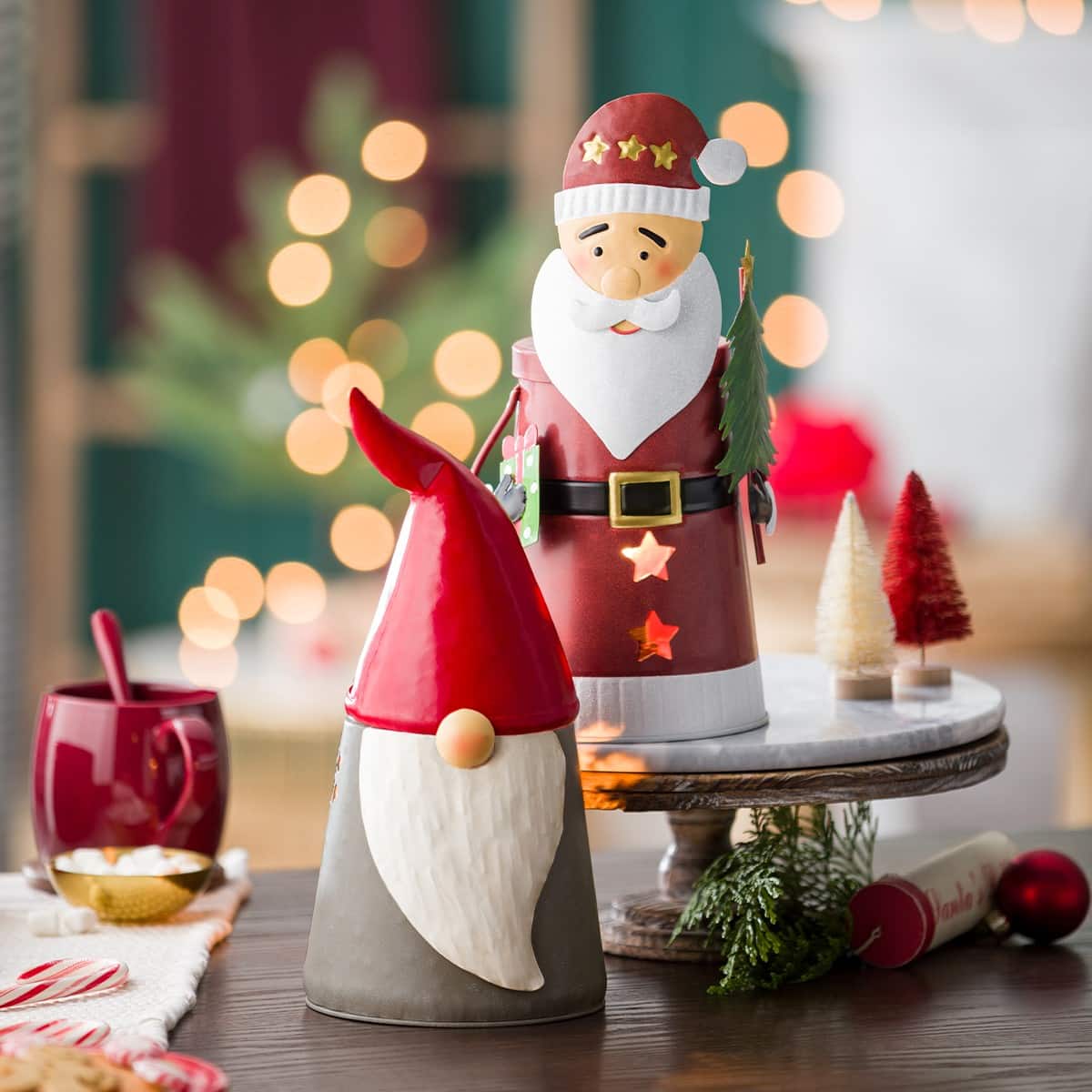 Christmas Gnome Scentsy Warmer 01
