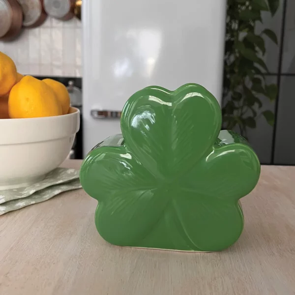 Clover Me Irish Scentsy Warmer | February 2025