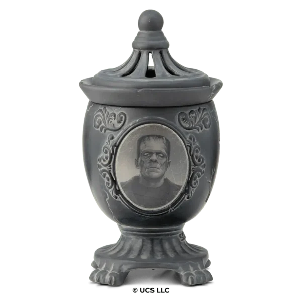 Universal Monsters Darkly Devoted Scentsy Warmer