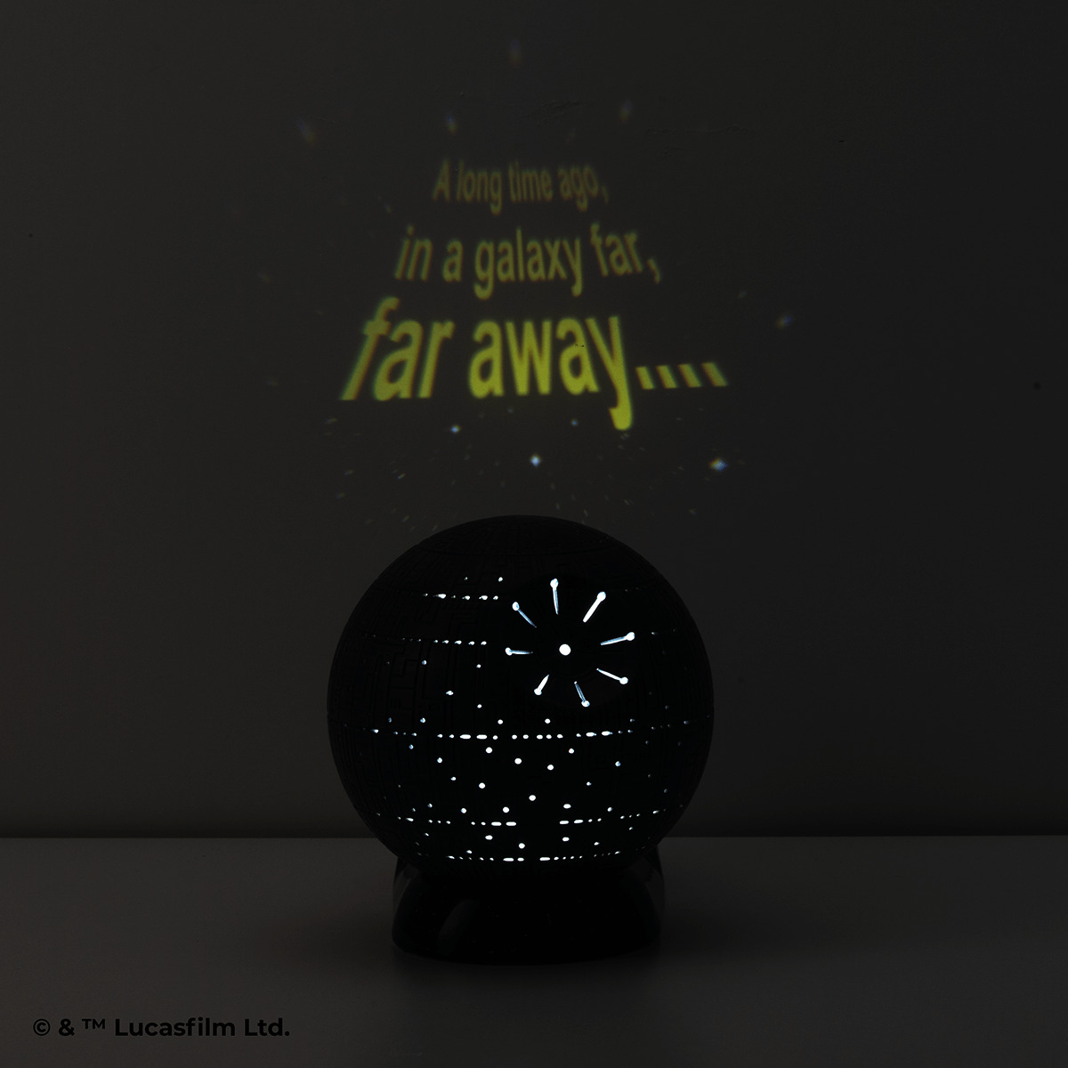 MT SS22 StarWars DarthVader Leia R1