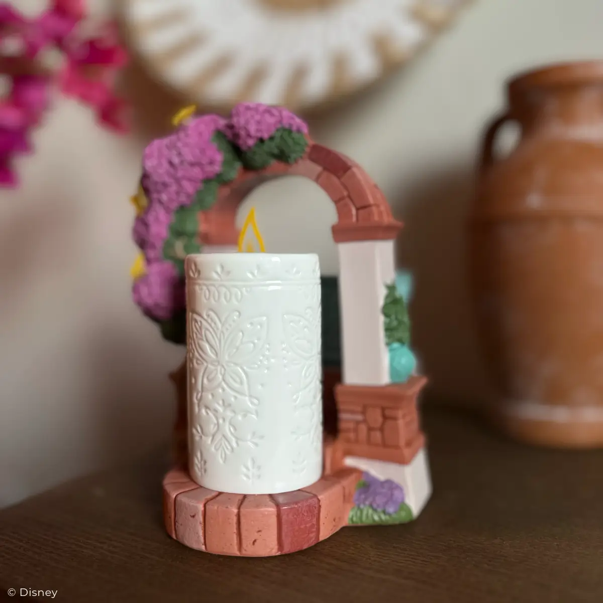 Disney Encanto Scentsy Warmer