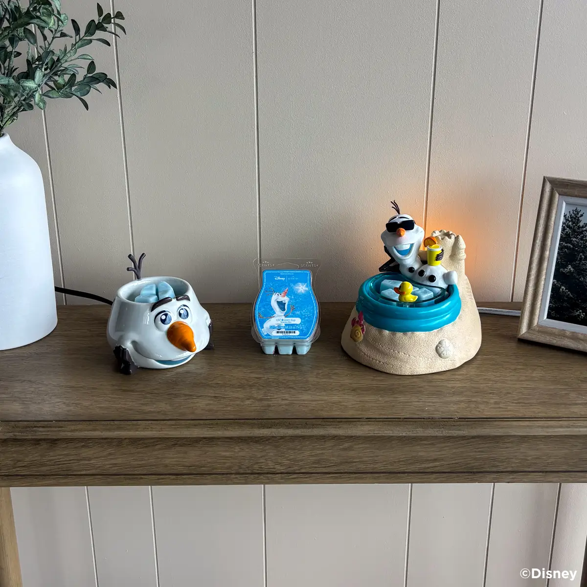 MT FW22 Frozen Olaf Warmer WarmHugs Bar 2 R1