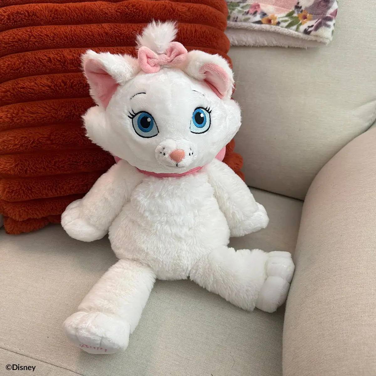 Scentsy X Disney The Aristocats Collection (2026) Scentsy x Disney The Aristocats Collection (2026)