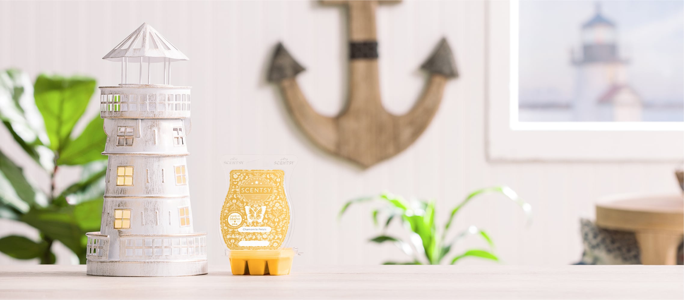 Scentsy April 2023 Warmer &Amp; Scent Of The Month | Light Your Way Lighthouse + Chamomile Petals FB SS23 SWOTM LightYourWay ChamomilePetals April 2023 R1