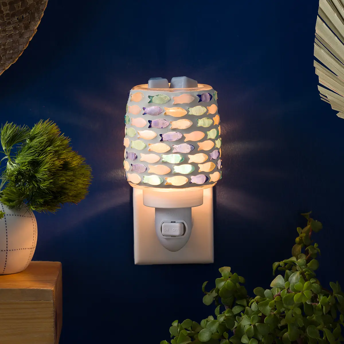 View the Scentsy 2024 Spring Summer Catalog