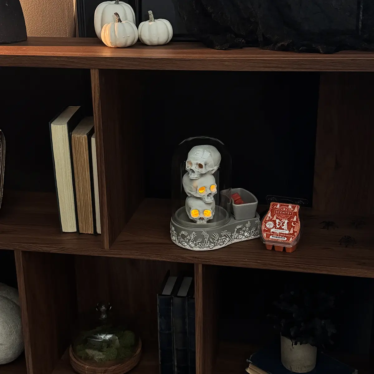 Forsaken Tower Scentsy Warmer | September 2025