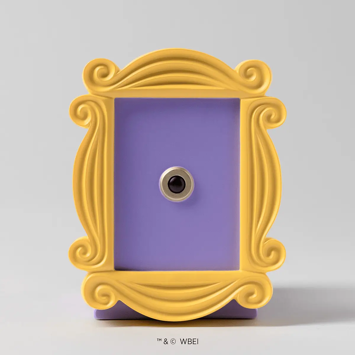 Friends ™ "The One With The Yellow Frame" Scentsy Warmer