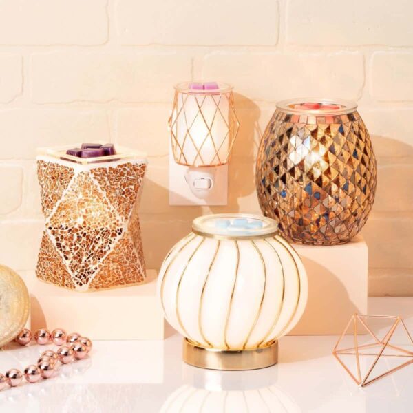 GLITZY AND FABULOUS SCENTSY WARMERS