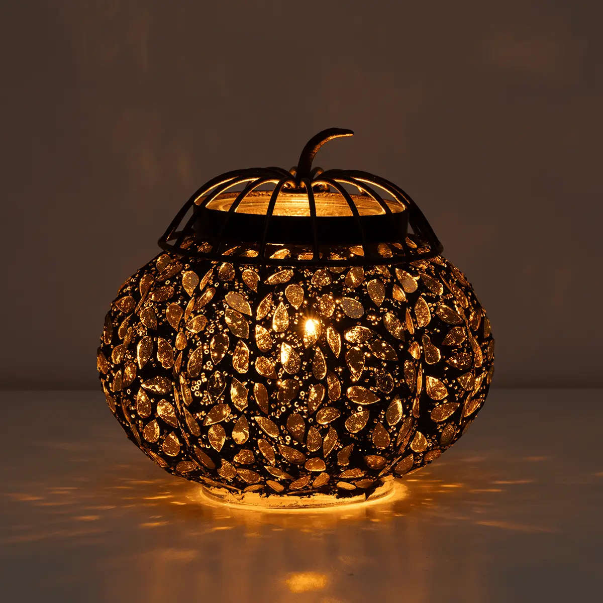 Golden Gourd Scentsy Warmer | October 2025
