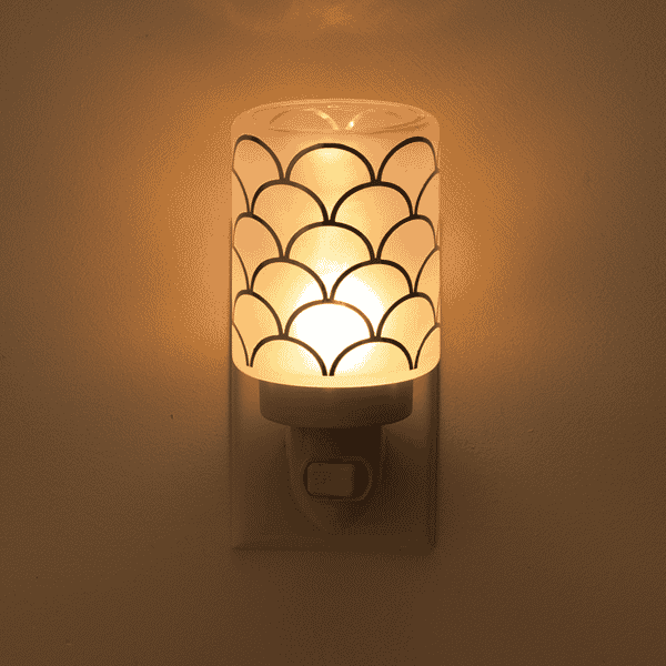 Golden Scallops Scentsy Warmer Dark