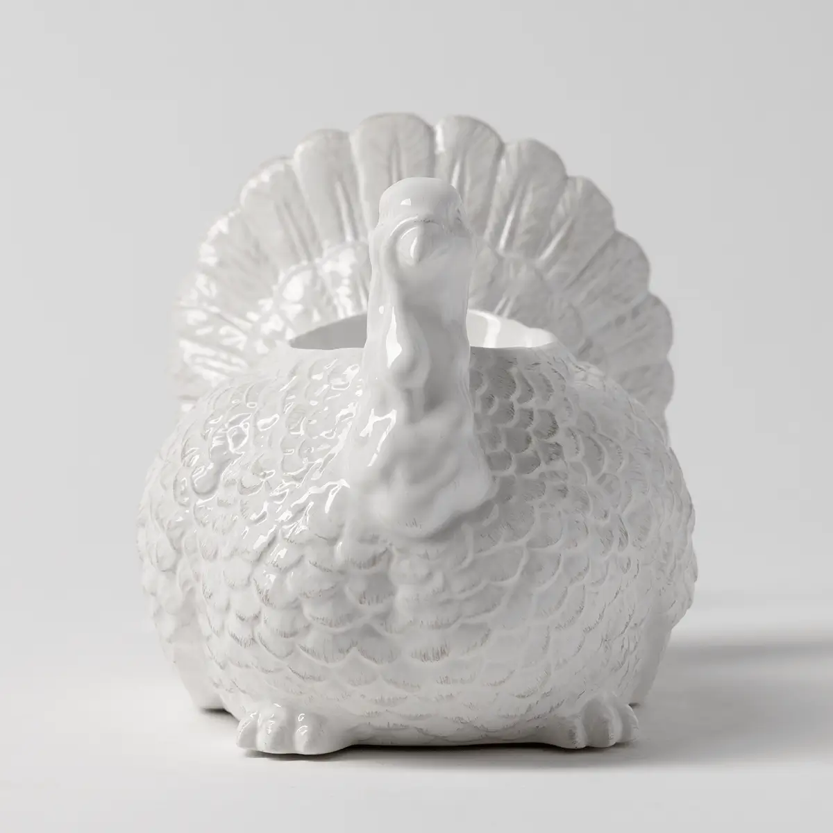 Home-Warmer-Featheredfriend-Packshot-Usca-2026-Pws Feathered Friend Turkey Scentsy Warmer - Harvest 2026