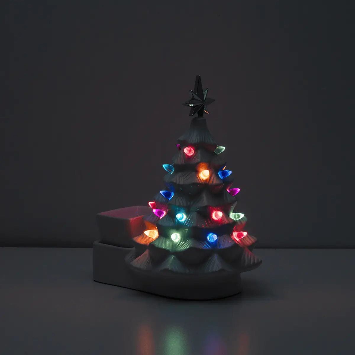 Merry Little Christmas White Scentsy Warmer | Holiday 2025