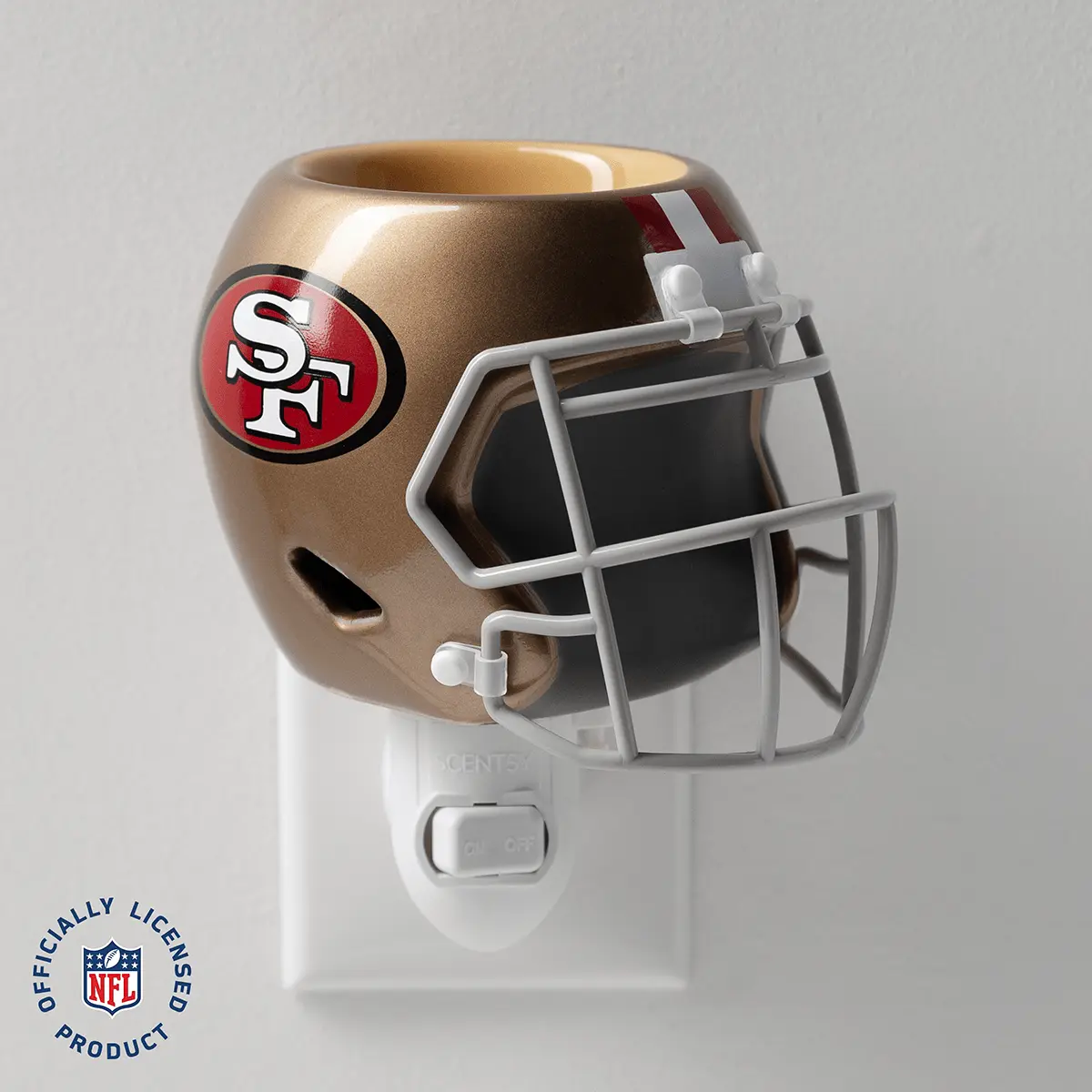 Homeminiwarmernflsanfransiscofortyninerspackshotr12026Pws_Highres NFL San Francisco 49ers Helmet Mini Scentsy Warmer (2026)