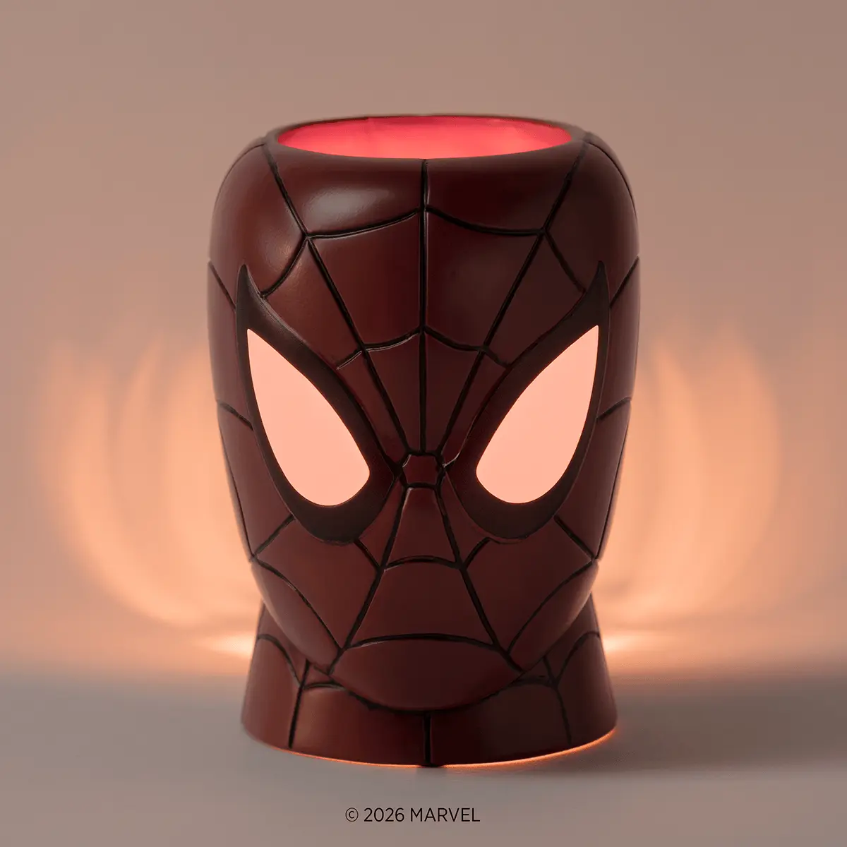 Homewarmeramazingspidermanpackshotdarkra2026Pws_Highres Amazing Spider-Man Scentsy Warmer (2026)