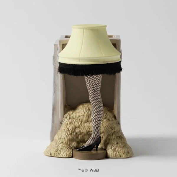 Homewarmerfrageelehpackshotr12026Pws_Highres A Christmas Story™ Leg Lamp Scentsy Warmer - Fra-gil-e (2026)