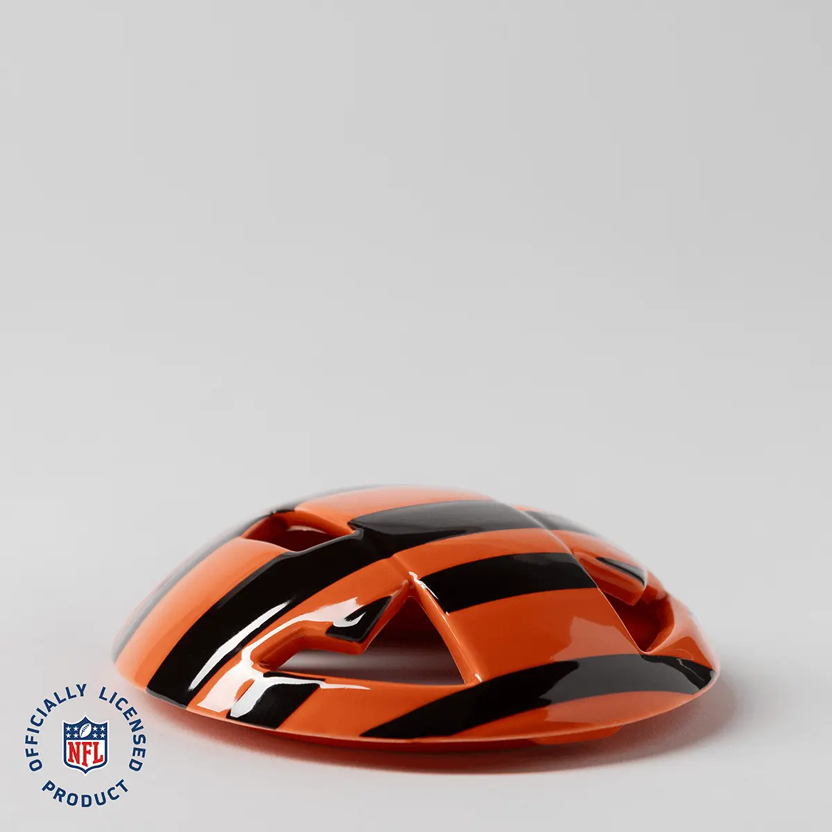 HOMEWarmerNFLCincinnatiBengalsPACKSHOTLidR12026PWS_highres NFL Cincinnati Bengals Helmet Scentsy Warmer LID ONLY