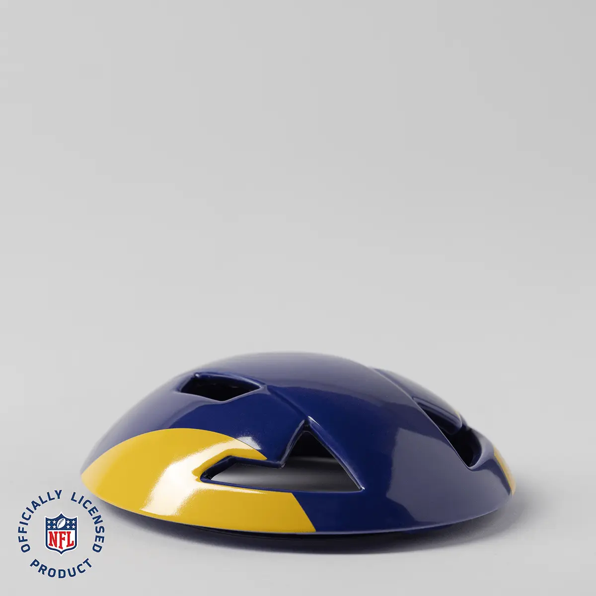 HOMEWarmerNFLLARamsPACKSHOTLidR12026PWS250480543ecb4cc380d259e9c719f400_highres NFL Los Angeles Rams Helmet Scentsy Warmer LID ONLY