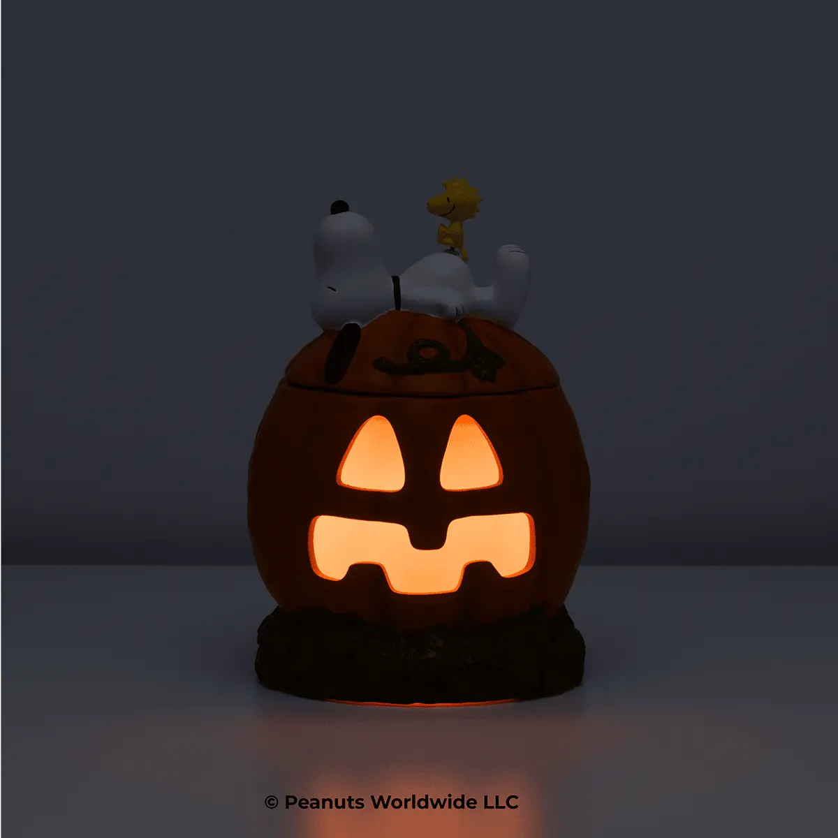 Snoopy’s Pumpkin Patch Scentsy Warmer | Peanuts™